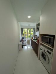 Vacanza @ East (D14), Condominium #451466551
